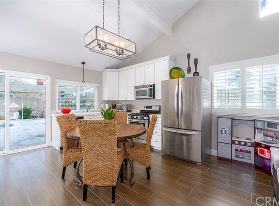 4th image of 1220 N Kettle Mill Pl