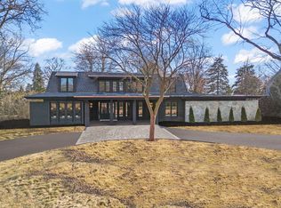 6 Charleton Pl, Oak Brook, IL 60523