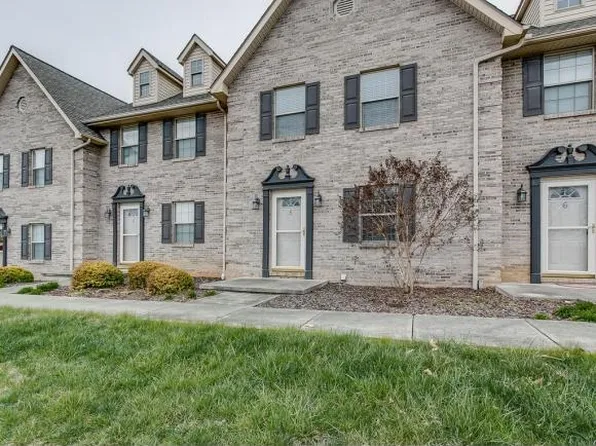820 Liberty Bell Blvd APT 8, Johnson City, TN 37604