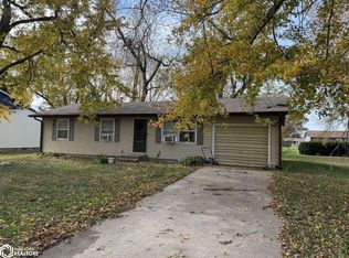 312 N Chestnut St, Fremont, IA 52561