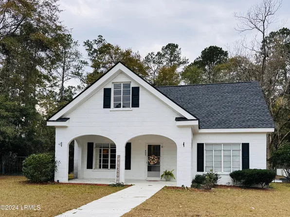 405 W Carolina Avenue, Varnville, SC 29944