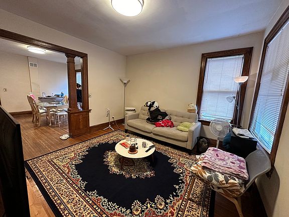 4th image of 2356 N High St #2356