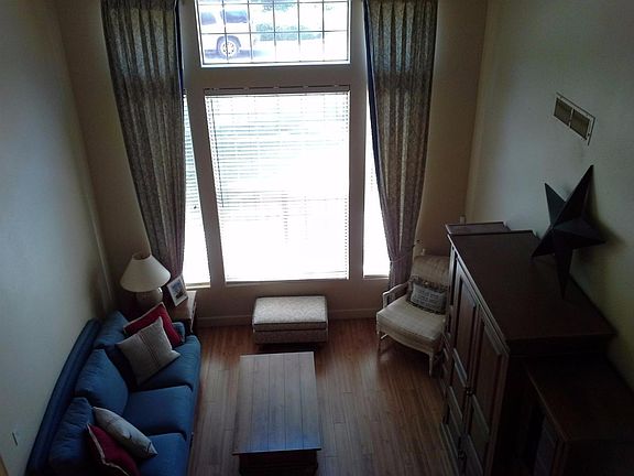 5th image of 1254 E La France Dr