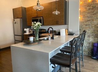 917 W Addison St APT 2, Chicago, IL 60613