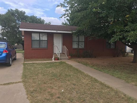 2nd image of 207 1st St