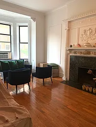 Rented by AAU Real Estate Advisors