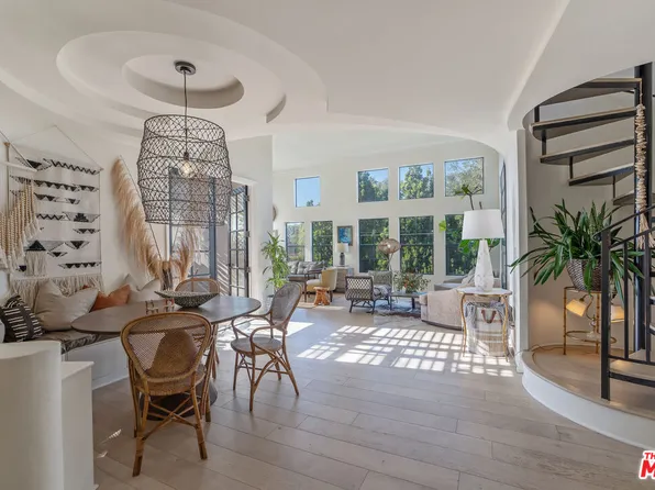 12603 Moorpark St Unit 304, Studio City, CA 91604