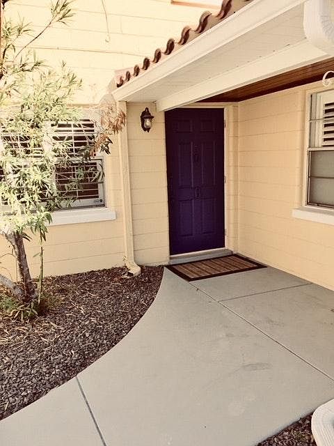 Entrance with Southern Living blue door