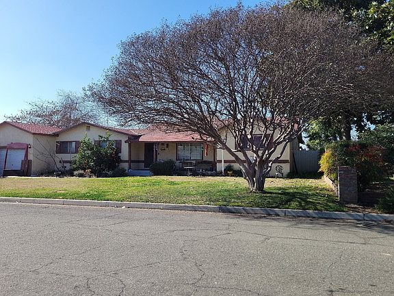 2nd image of 4061 N Argyle Ave
