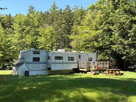 3rd image of 3450 Chateauguay Road