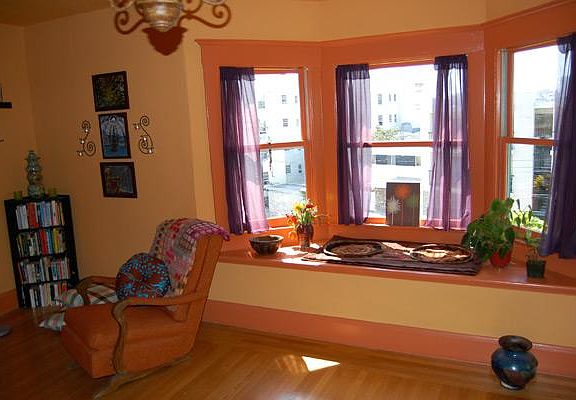 5th image of 328 Wayne Ave #1