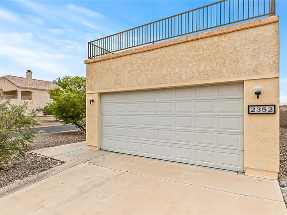5th image of 2352 Acoma Drive