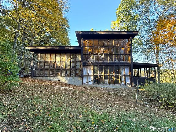 3rd image of 113-B Paine Road