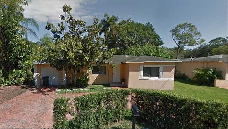 1st image of 5631 SW 67th Ave