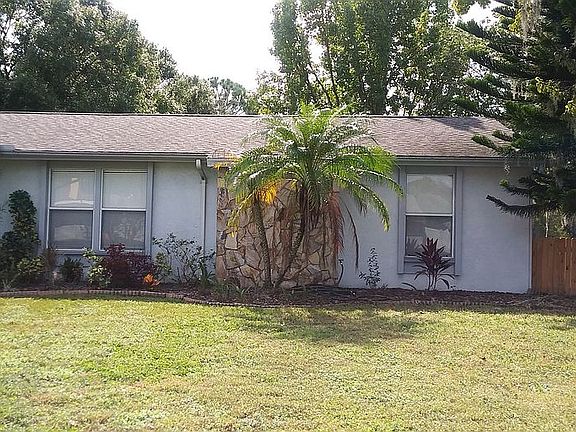 2nd image of 652 Sweetbriar Dr