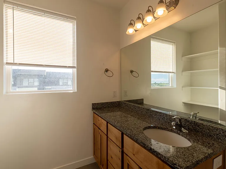 459 S Willow Leaf Rd — Photo 19