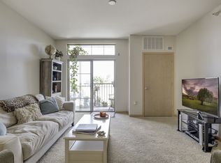 2750 Cedar Ave #303, Minneapolis, MN 55407