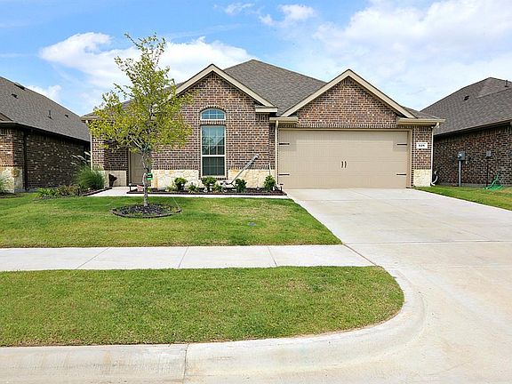 2nd image of 128 Garden Grove Dr