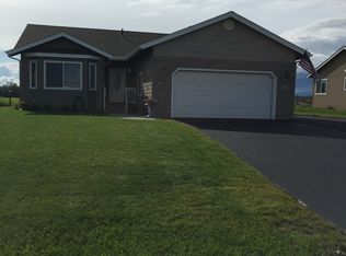 206 N Pasture Pl, Palmer, AK 99645