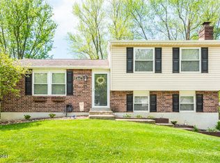 8642 Running Fox Cir, Louisville, KY 40291