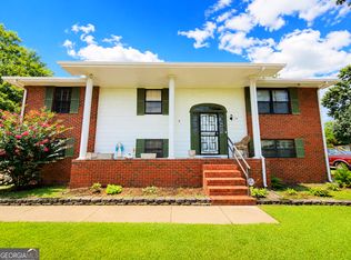78 Mitchell Ln, Rossville, GA 30741