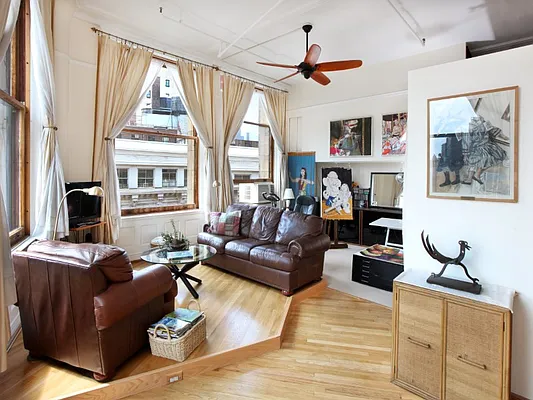 Sold by Sotheby's International Realty | media 4