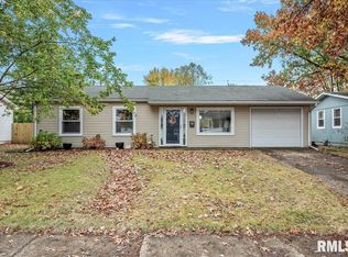 25 Groton Dr, Springfield, IL 62702