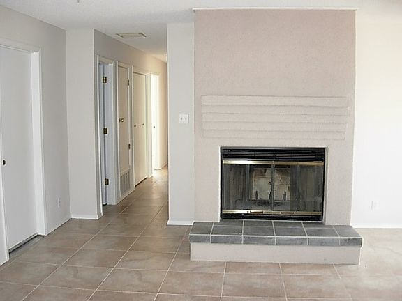 5th image of 2232 Idaho Dr