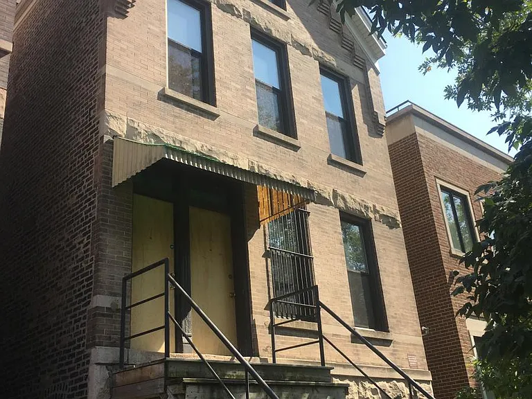 1805 N Hermitage Ave #GF — Photo 12
