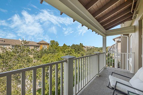 1410CelebrationAve407Balcony3_10222025