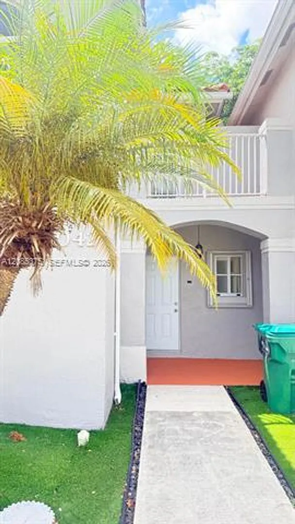 16042 SW 86th Ln th 16042, Miami, FL 33193 — Photo 3