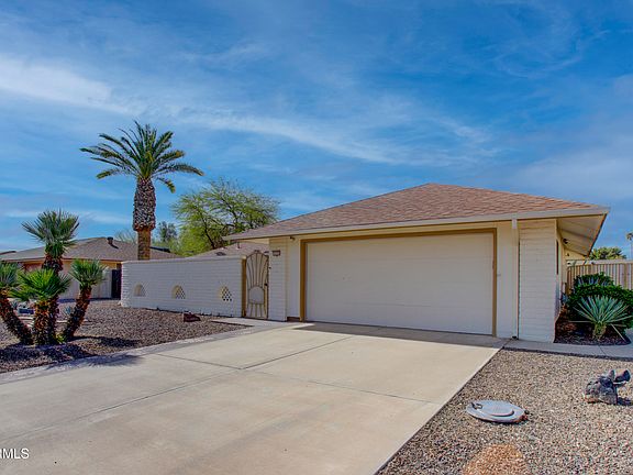 2nd image of 13133 W BLUE BONNET Drive