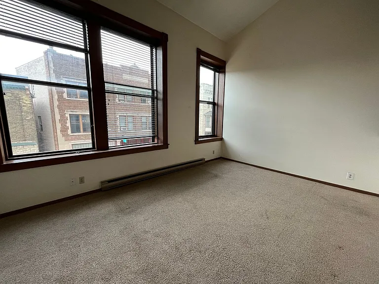 319 South St — Photo 4