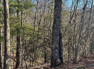 210 Thistlewynd Trl, Laurel Park, NC 28739