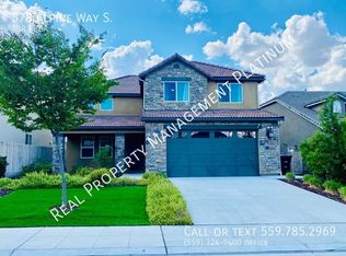 578 Alpine Way S, Madera, CA 93636