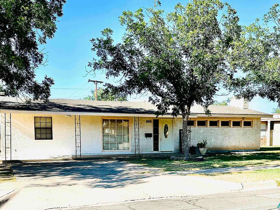 1st image of 1603 Mesa Dr