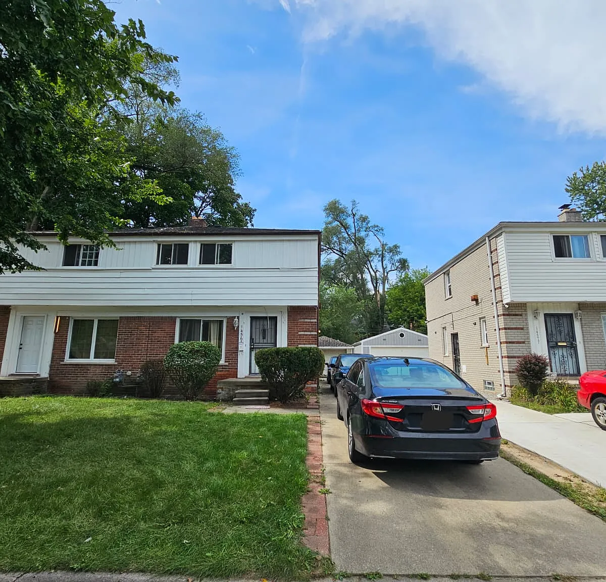 2 bed, 1029 sqft, $1,100 — Photo 1