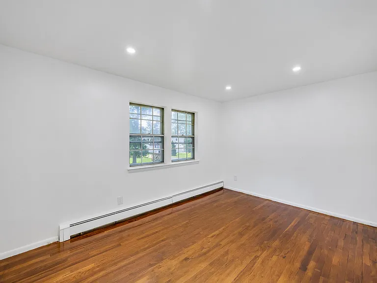 39 Pinewood Dr — Photo 15