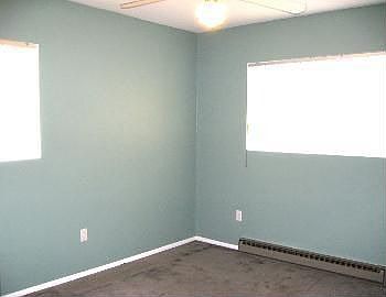 4th image of 939 McBryde Ln