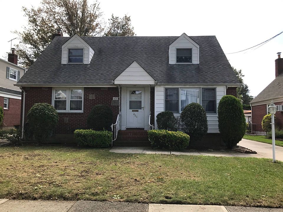 1st image of 458 Carnation Ave