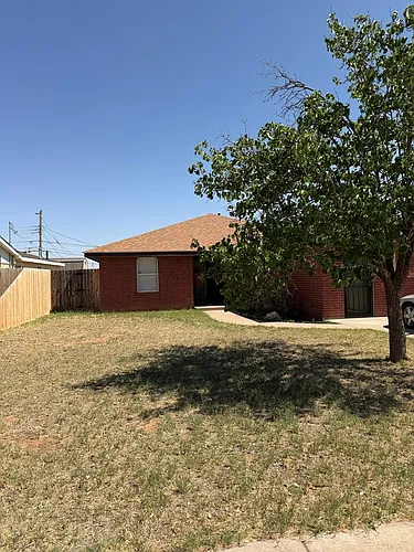 4515 Monty Dr Photo 1