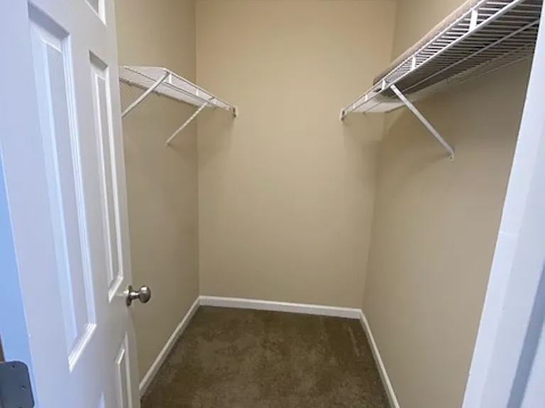 3057 Holly Brook Cir NE — Photo 17