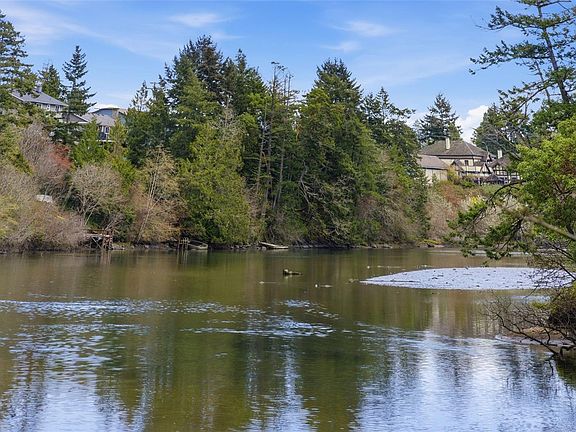 3rd image of 107 Parsons Rd