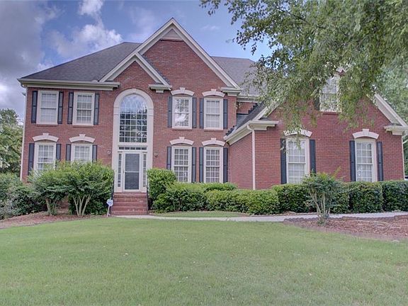2nd image of 801 Berryman Pl