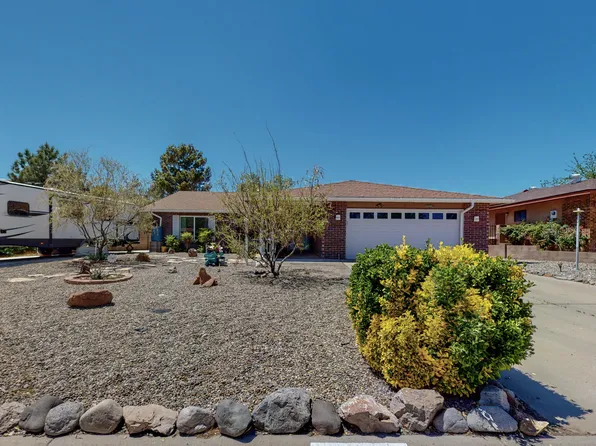 2675 Pinewood Dr SE, Rio Rancho, NM 87124