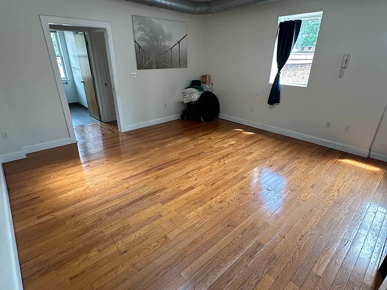 249 S 10th St #3R — Photo 16
