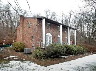 440 Long Rd, Pittsburgh, PA 15235