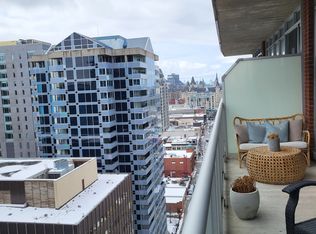 179 George St #2105, Ottawa, ON K1N 1J8