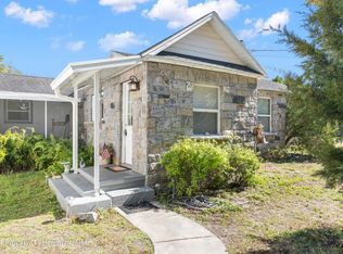 7444 Westside Ave, Weeki Wachee, FL 34607