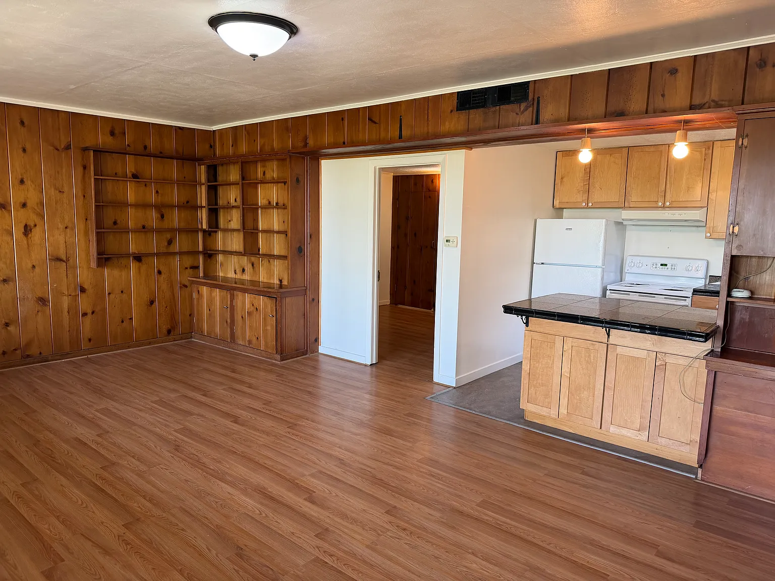 1 bed, 650 sqft, $1,395 — Photo 4